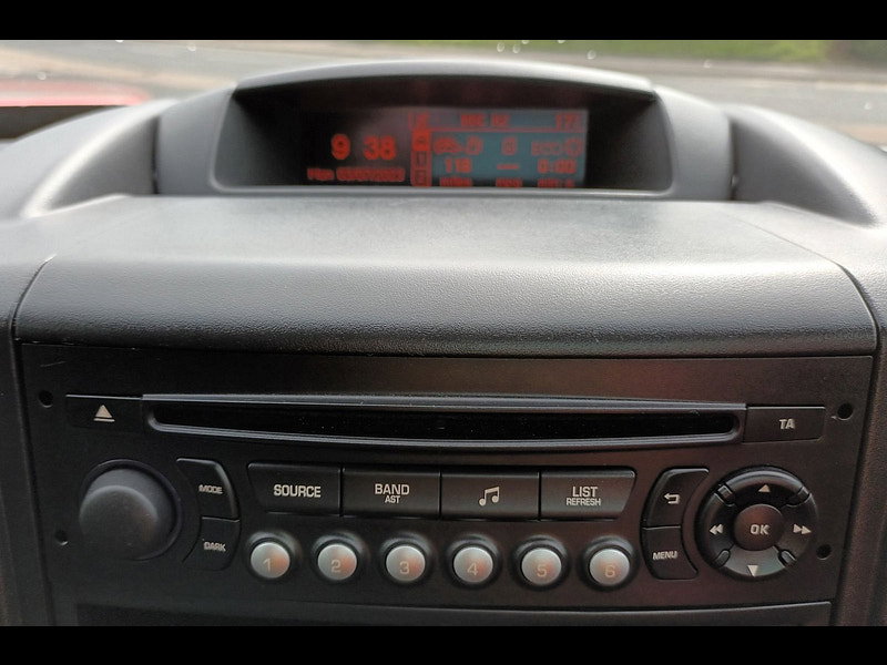Peugeot Partner Tepee 1.6 BlueHDi Active MPV 5dr Diesel ETG Euro 6 (s/s) (100 ps) 5dr Automatic 2026