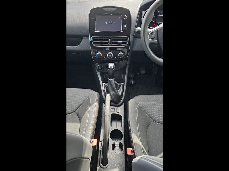Renault Clio 0.9 TCe Iconic Hatchback 5dr Petrol Manual Euro 6 (s/s) (90 ps) 5dr Manual 2026