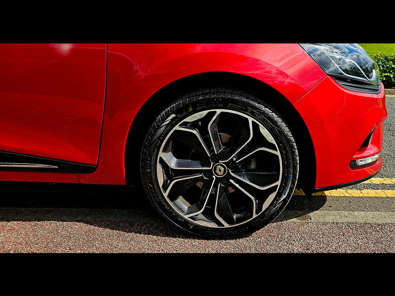 Renault Clio 0.9 TCe Iconic Hatchback 5dr Petrol Manual Euro 6 (s/s) (90 ps) 5dr Manual 2026