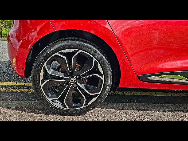 Renault Clio 0.9 TCe Iconic Hatchback 5dr Petrol Manual Euro 6 (s/s) (90 ps) 5dr Manual 2026