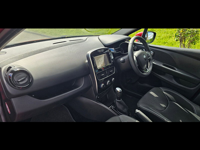 Renault Clio 0.9 TCe Iconic Hatchback 5dr Petrol Manual Euro 6 (s/s) (90 ps) 5dr Manual 2026