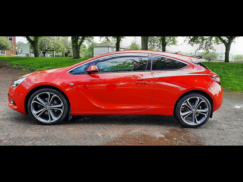 Vauxhall Astra GTC 1.4i Turbo Limited Edition Coupe 3dr Petrol Euro 6 (s/s) (120 ps) 3dr Manual 2026
