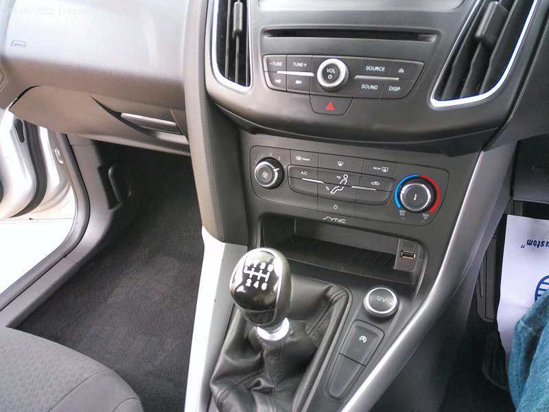 Ford Focus 1.5L Zetec TDCI Estate 5dr Diesel Manual Euro 6 (118 bhp)