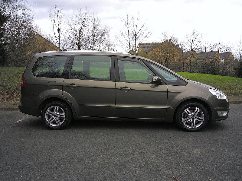 Ford Galaxy 2.0 TDCi Zetec MPV 5dr Diesel Powershift Euro 5 (140 ps)