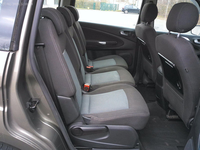 Ford Galaxy 2.0 TDCi Zetec MPV 5dr Diesel Powershift Euro 5 (140 ps)