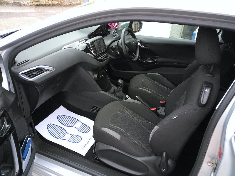 Peugeot 208 1.2L ACTIVE Hatchback 3dr Petrol Manual Euro 5 (82 bhp)