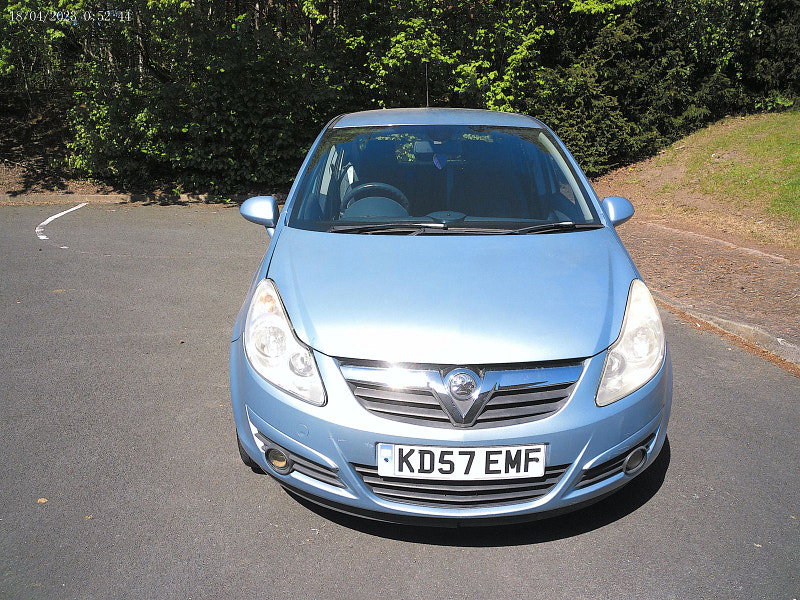 Vauxhall Corsa 1.4i 16v Design Hatchback 5dr Petrol Automatic (a/c) (166 g/km, 89 bhp)
