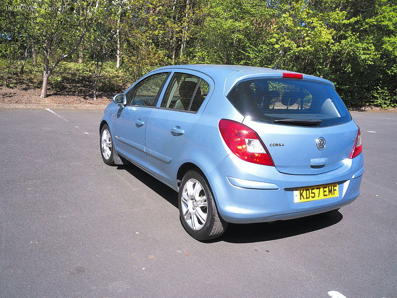 Vauxhall Corsa 1.4i 16v Design Hatchback 5dr Petrol Automatic (a/c) (166 g/km, 89 bhp)