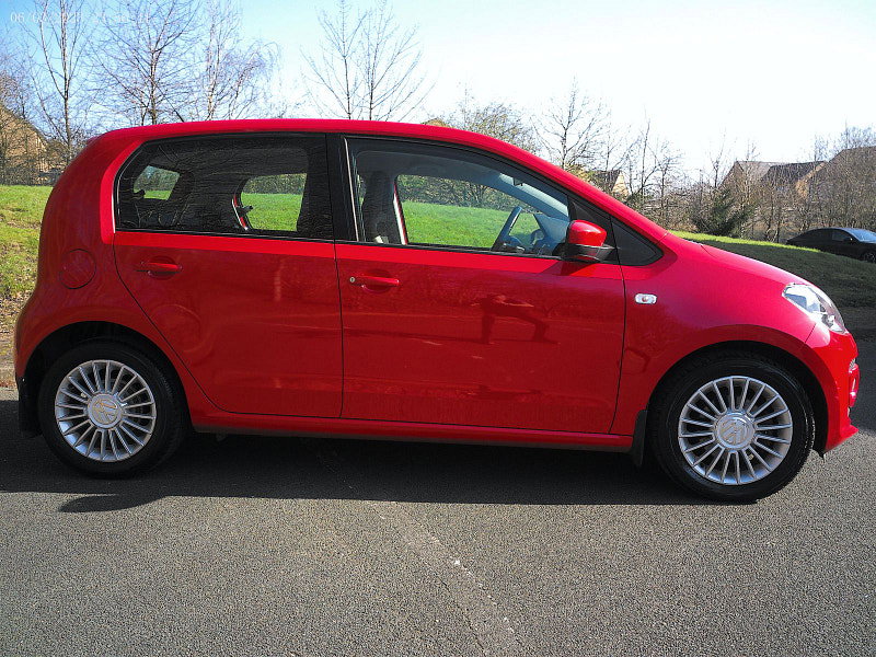 Volkswagen up! 1.0 BlueMotion Tech High up! Hatchback 5dr Petrol Manual Euro 5 (s/s) (75 ps)