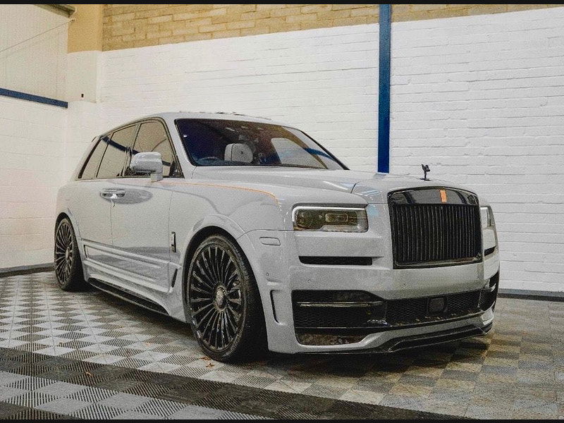 ROLLS ROYCE Cullinan ONYX CONCEPT MARQUISE CRUSHED CARBON
