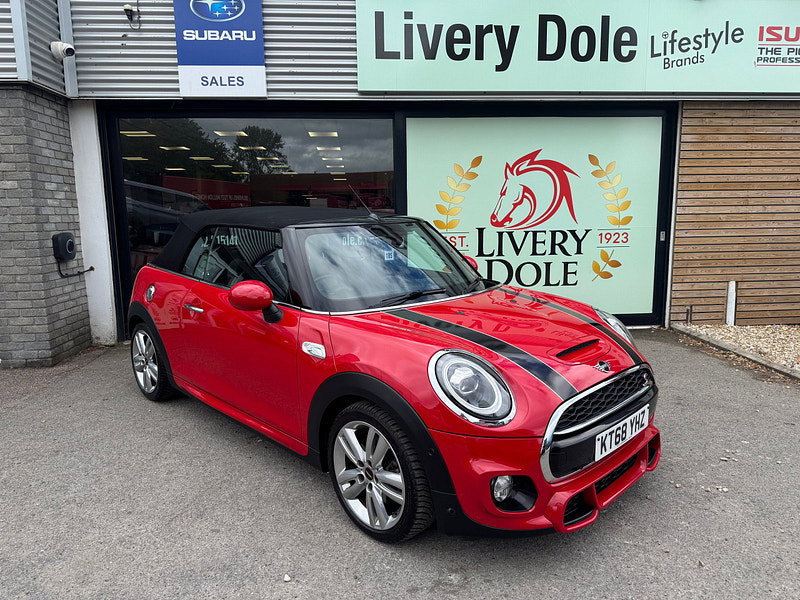 Used MINI Convertible in Exeter, Devon Used MINI Convertible in Exeter, Devon
