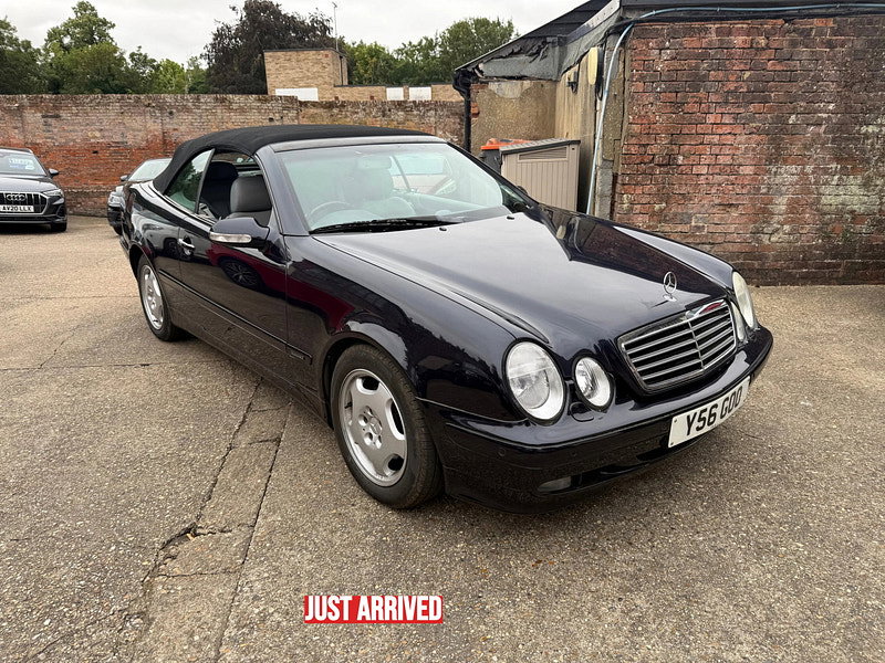 2001 mercedes -benz clk 3.2 clk320 elegance cabriolet 2dr petrol automatic (262 g/km, 218 bhp) £4,995... photo