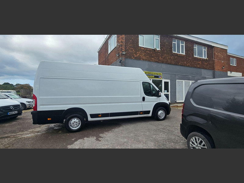 Citroen Relay 2.2 BlueHDi 35 Enterprise L4 Extra High Roof Euro 6 (s/s) 5dr (Heavy) 5dr Manual 2025