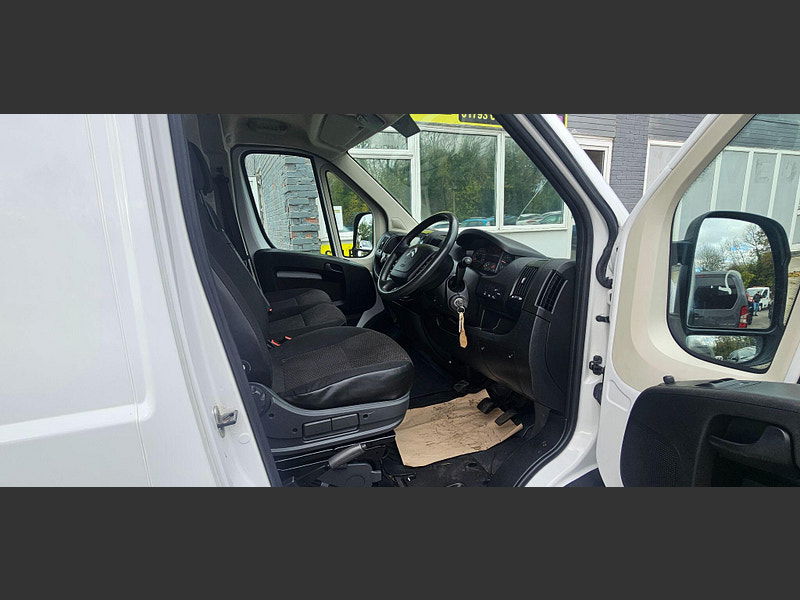 Citroen Relay 2.2 BlueHDi 35 Enterprise L4 Extra High Roof Euro 6 (s/s) 5dr (Heavy) 5dr Manual 2025