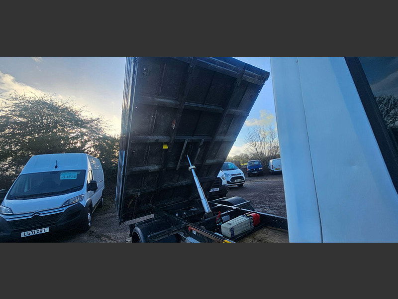 Ford Transit 2.2 TDCi 350 Tipper 2dr Diesel Manual RWD L2 (1-Way) (123 bhp) 2dr Manual 2026