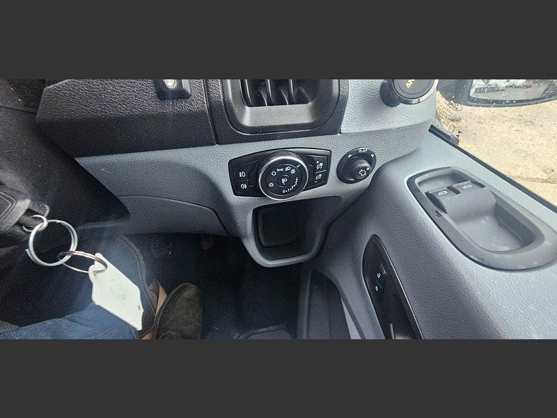 Ford Transit 2.2 TDCi 350 Trend RWD L3 H3 Euro 5 5dr 5dr Manual 2025