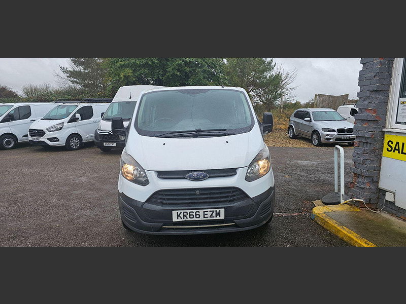 Ford Transit Custom 2.0 TDCi 290 Combi Van 6dr Diesel Manual L1 H1 (157 g/km, 104 bhp) 5dr Manual 2025