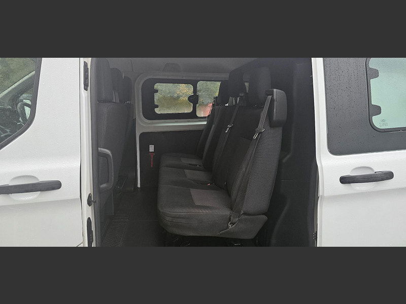 Ford Transit Custom 2.0 TDCi 290 Combi Van 6dr Diesel Manual L1 H1 (157 g/km, 104 bhp) 5dr Manual 2025