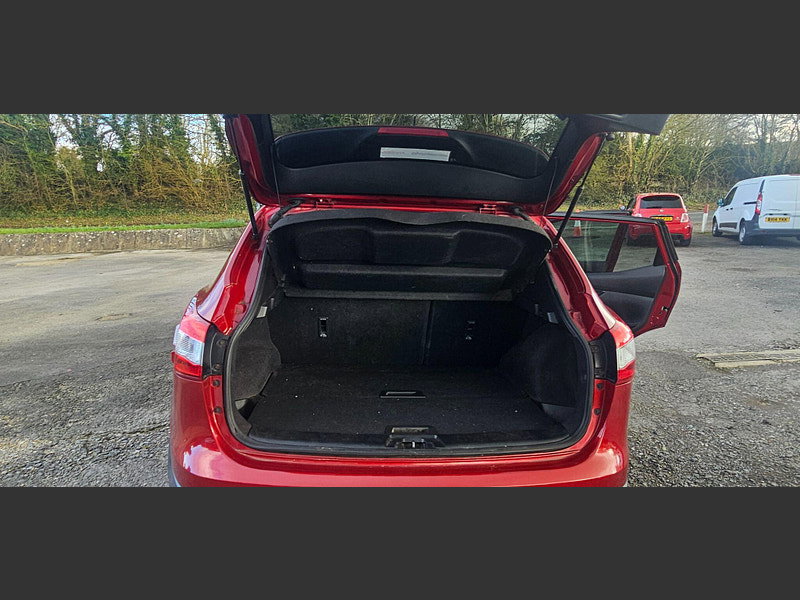 Nissan Qashqai 1.2 DIG-T Acenta Premium 2WD Euro 5 (s/s) 5dr 5dr Manual 2026