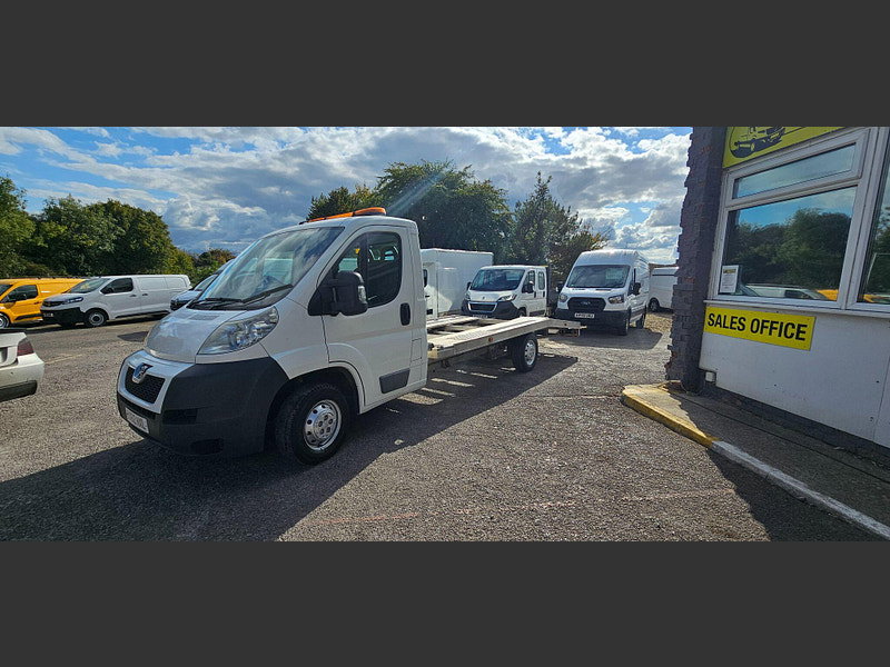 Peugeot Boxer CAR TRANSPORTER 2dr Manual 2026