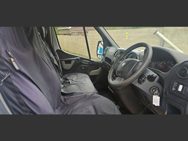 Renault Master 2.3 dCi 35 Business RWD MWB Euro 5 2dr (TRW) 2dr Manual 2026