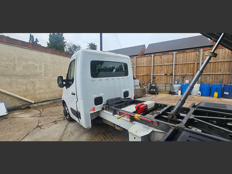 Renault Master 2.3 dCi 35 Business RWD MWB Euro 5 2dr (TRW) 2dr Manual 2026