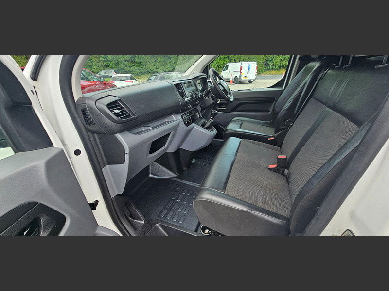 Vauxhall Vivaro 2.0 Turbo D 3100 Edition L1 H1 Euro 6 (s/s) 5dr 5dr Manual 2025