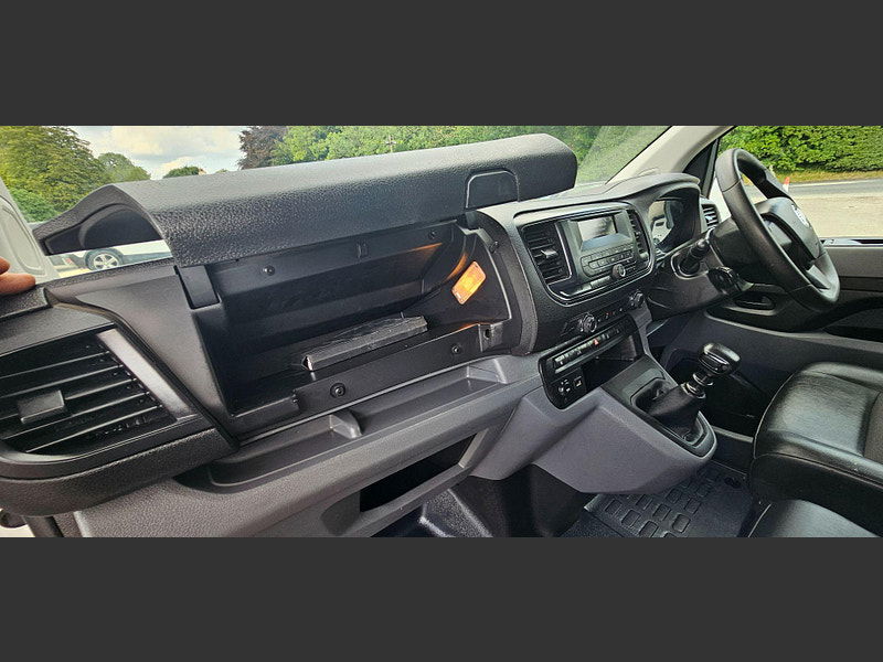 Vauxhall Vivaro 2.0 Turbo D 3100 Edition L1 H1 Euro 6 (s/s) 5dr 5dr Manual 2025