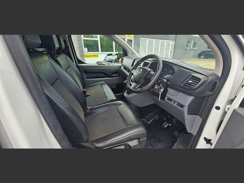 Vauxhall Vivaro 2.0 Turbo D 3100 Edition L1 H1 Euro 6 (s/s) 5dr 5dr Manual 2025