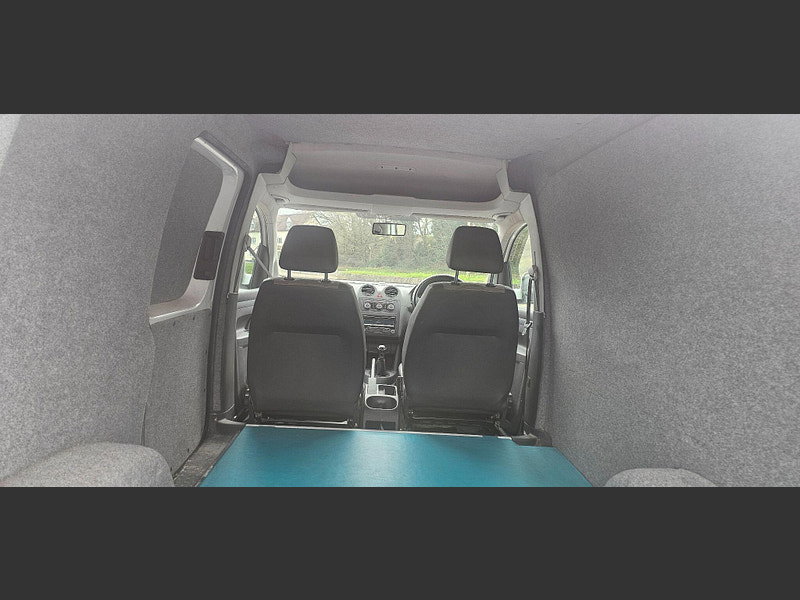 Volkswagen Caddy 1.6 TDI C20 Highline L1 H1 4dr 4dr Manual 2026