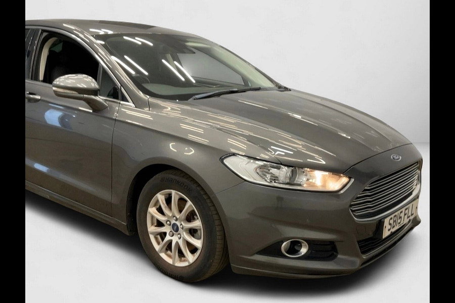 2015 Ford Mondeo 1.6 TDCi ECOnetic Titanium Hatchback 5dr Diesel Manual Euro 5 (s/s) (115 ps)