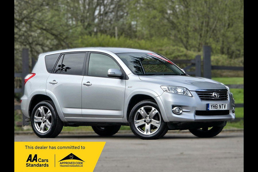 2011 Toyota RAV4 2.2 D-CAT SR SUV 5dr Diesel Auto 4WD Euro 5 (150 ps)