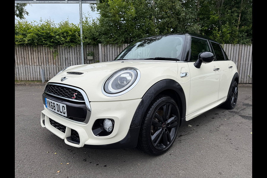 2019 MINI Hatch 2.0 Cooper S Sport Hatchback 5dr Petrol Manual Euro 6 (s/s) (192 ps)