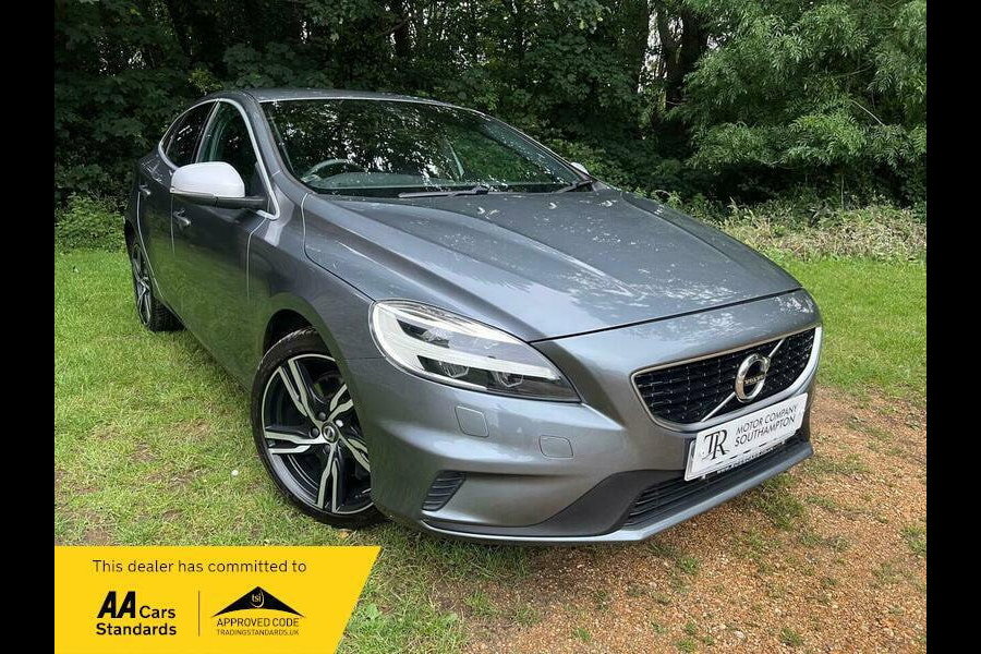 2017 Volvo V40 2.0 D2 R-Design Pro Auto Euro 6 (s/s) 5dr