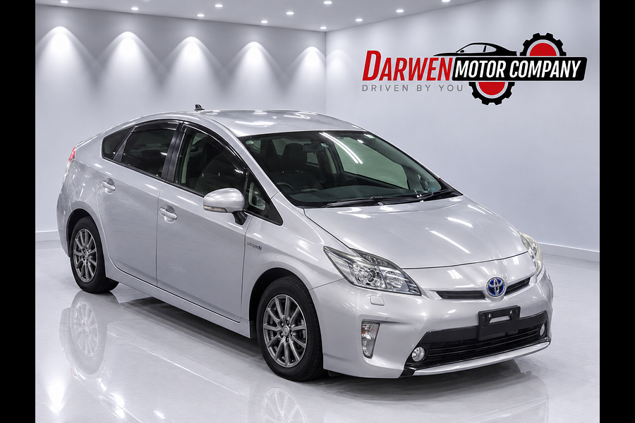 2014 Toyota Prius 1.8 VVT-h Hatchback 5dr Petrol Hybrid CVT Euro 6 (s/s) (136 ps)
