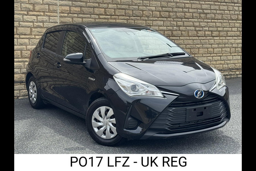 2017 Toyota Yaris 1.5 VVT-h Design Hatchback 5dr Petrol Hybrid E-CVT Euro 6 (s/s) (100 ps)