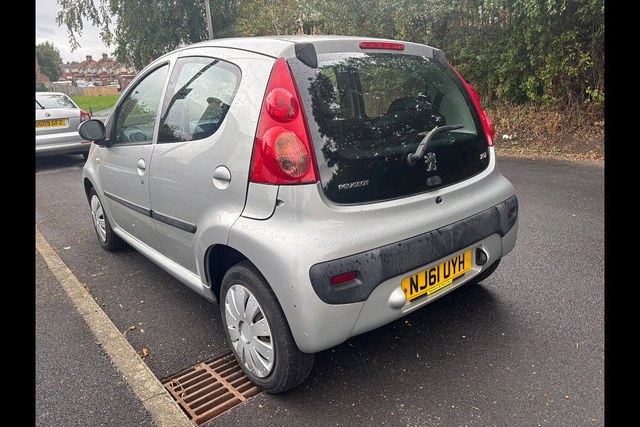2011 Peugeot 107 1.0 12V Urban Hatchback 5dr Petrol Manual Euro 5 (68 ps)