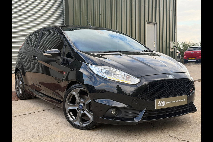 2016 Ford Fiesta 1.6T EcoBoost ST-3 Euro 6 3dr