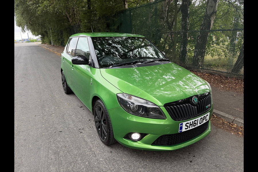 2011 Skoda Fabia 1.4 TSI vRS S2000 Hatchback 5dr Petrol DSG Euro 5 (180 ps)