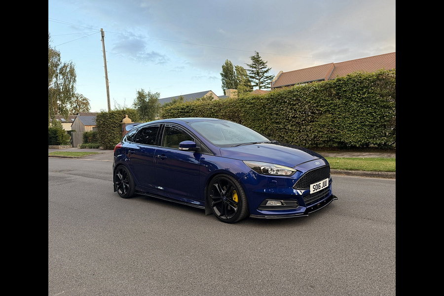 2016 Ford Focus 2.0T EcoBoost ST-3 Hatchback 5dr Petrol Manual Euro 6 (s/s) (250 ps)
