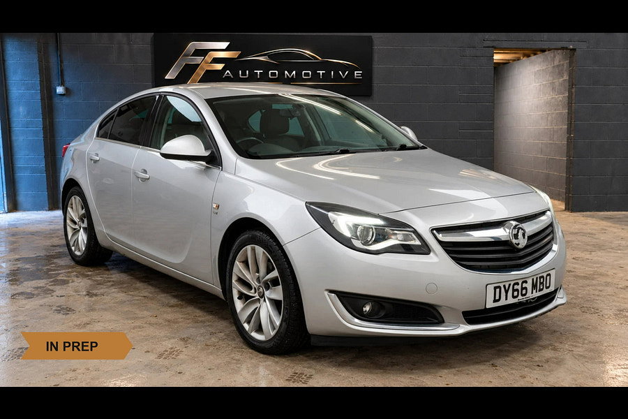 2016 Vauxhall Insignia 1.6 CDTi SRi Nav Hatchback 5dr Diesel Manual Euro 6 (s/s) (136 ps)