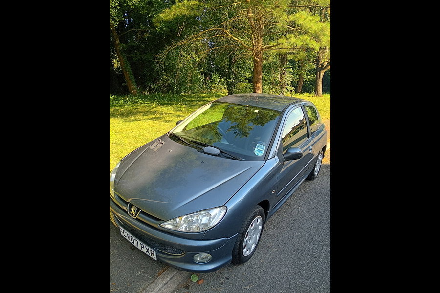 2007 Peugeot 206 1.4 Look Hatchback 3dr Petrol Manual (152 g/km, 75 bhp)