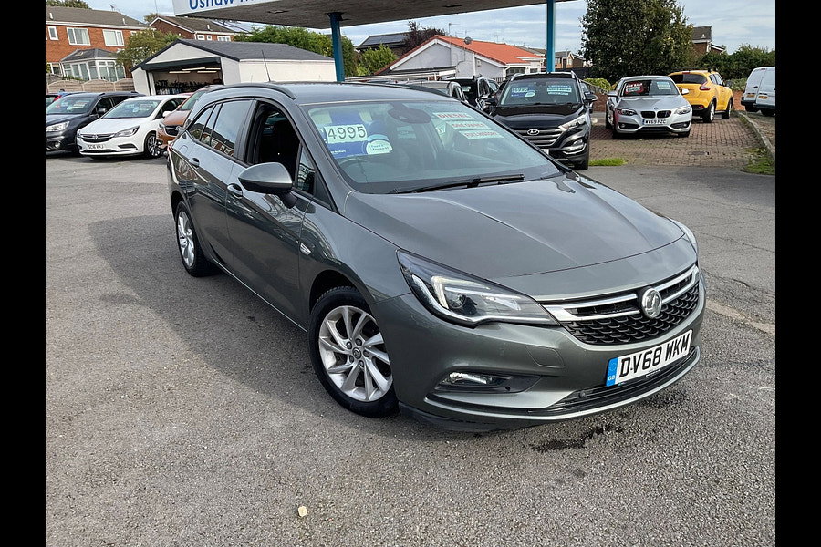 2019 Vauxhall Astra 1.6 CDTi ecoTEC BlueInjection Tech Line Nav Sports Tourer 5dr Diesel Manual Euro 6 (s/s) (110 ps)