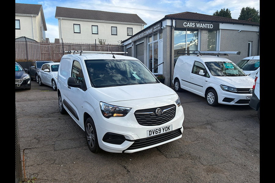 2019 Vauxhall Combo 1.6 Turbo D 2300 Sportive Panel Van 4dr Diesel Manual L1 H1 Euro 6 (s/s) (100 ps)