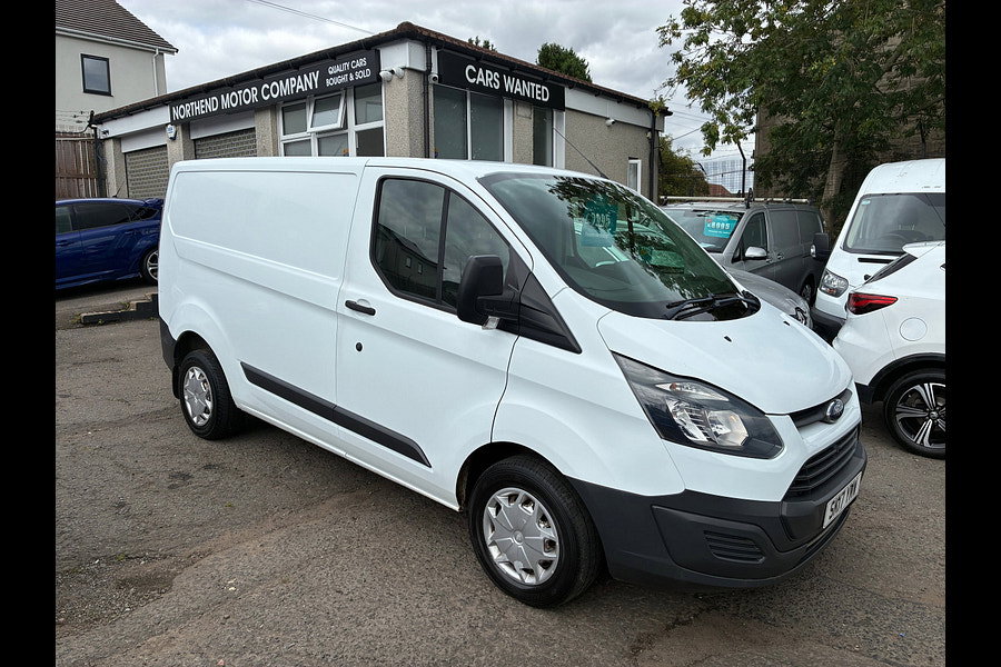 2017 Ford Transit Custom 2.0 TDCi 270 Panel Van 5dr Diesel Manual L1 H1 (157 g/km, 104 bhp)