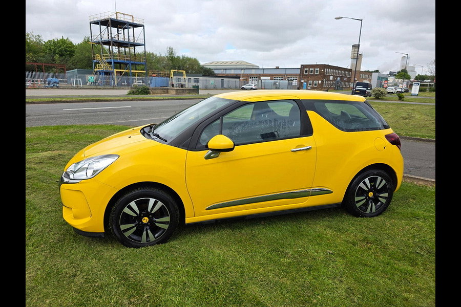 2017 DS Automobiles DS 3 1.2 PureTech Chic Hatchback 3dr Petrol Manual Euro 6 (82 ps)