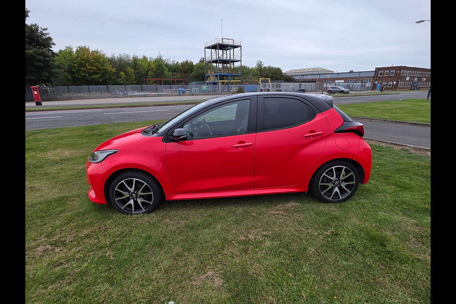 2021 Toyota Yaris 1.5 VVT-h Launch Edition Hatchback 5dr Petrol Hybrid E-CVT Euro 6 (s/s) (116 ps)