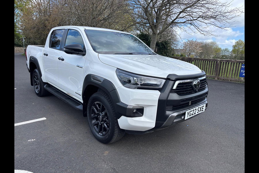 2022 Toyota Hilux 2.8 D-4D Invincible X 4WD Euro 6 (s/s) 4dr