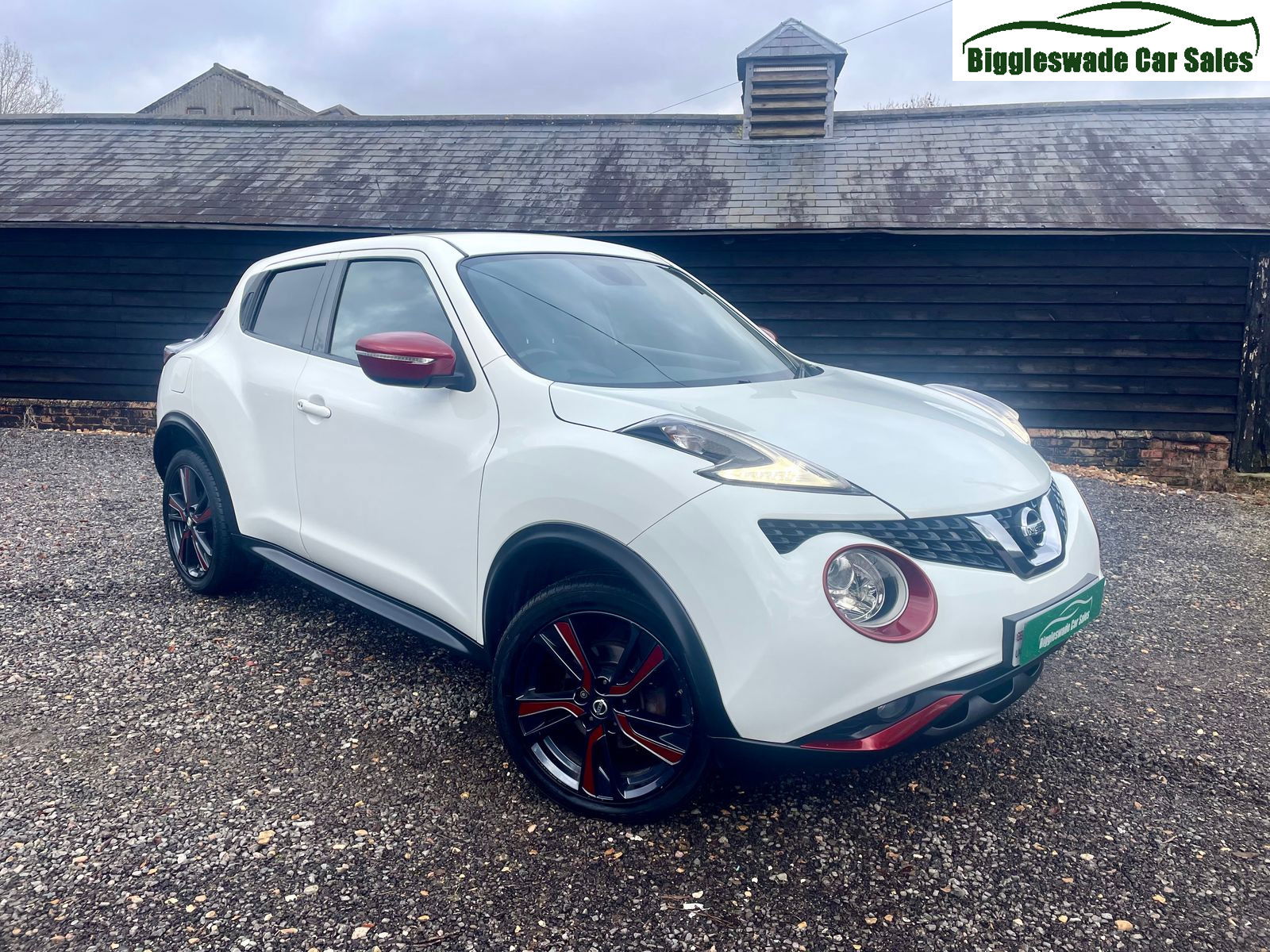 2016 Nissan Juke 1.2 DIG-T N-Connecta (s/s)