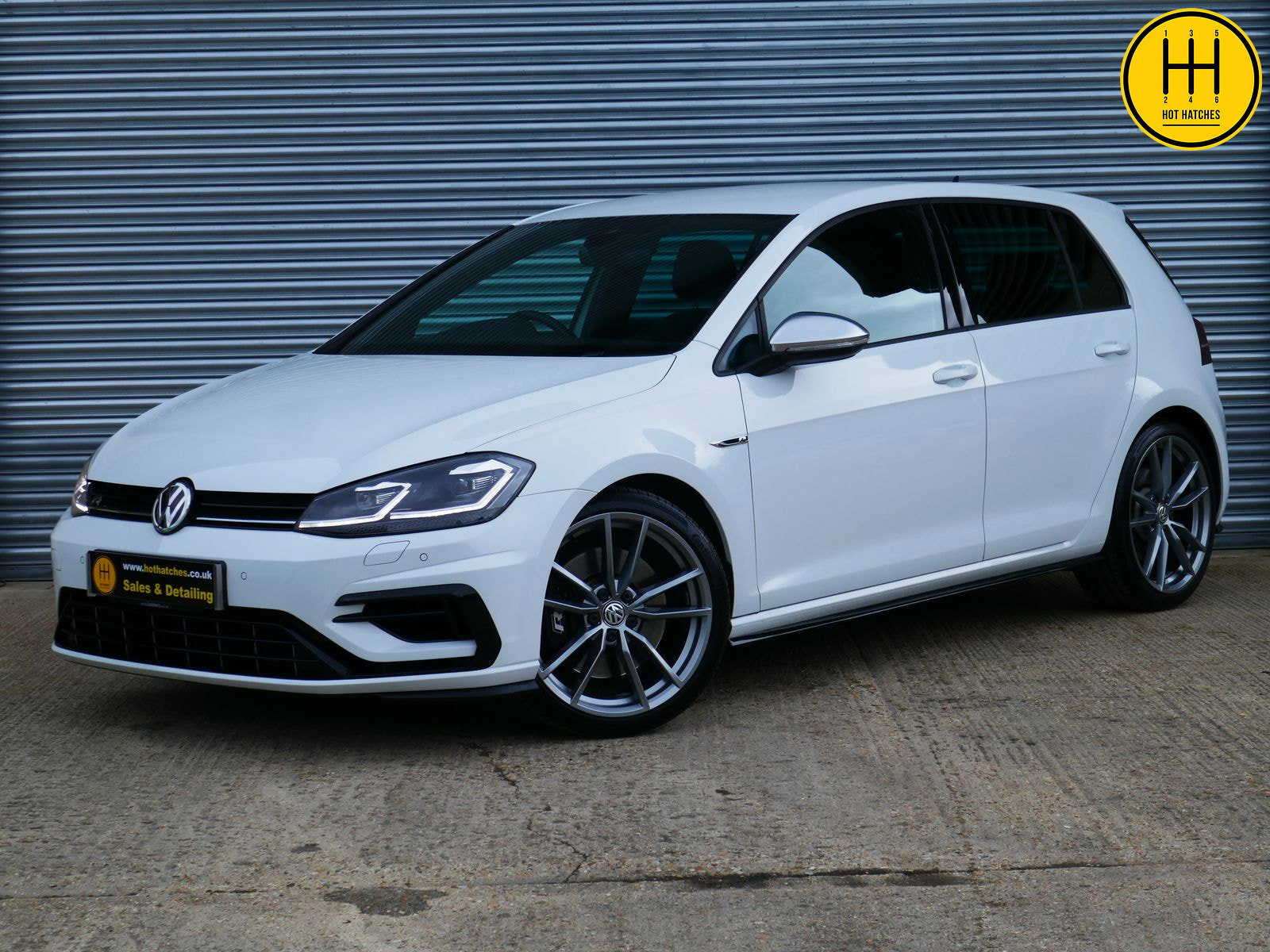2019 Volkswagen Golf 2.0 TSI R Hatchback 5dr Petrol DSG 4Motion Euro 6 (s/s) (300 ps), exterior view 3